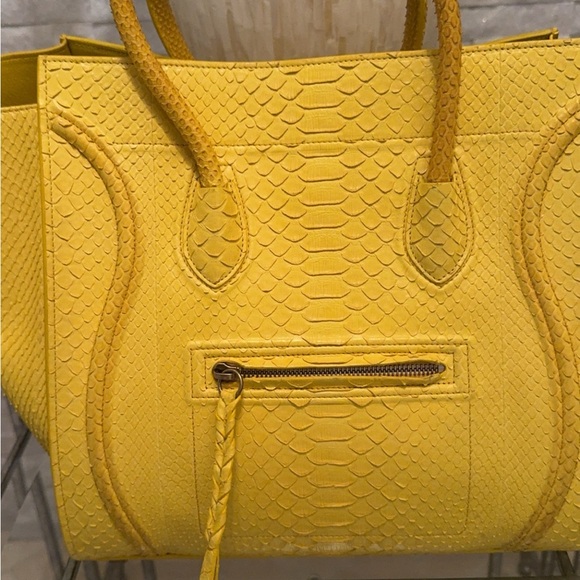 VERY GENTLY USED LIKE NEW!!! Sunflower 🌻 Yellow Python Large Celine Purse - Picture 5 of 6